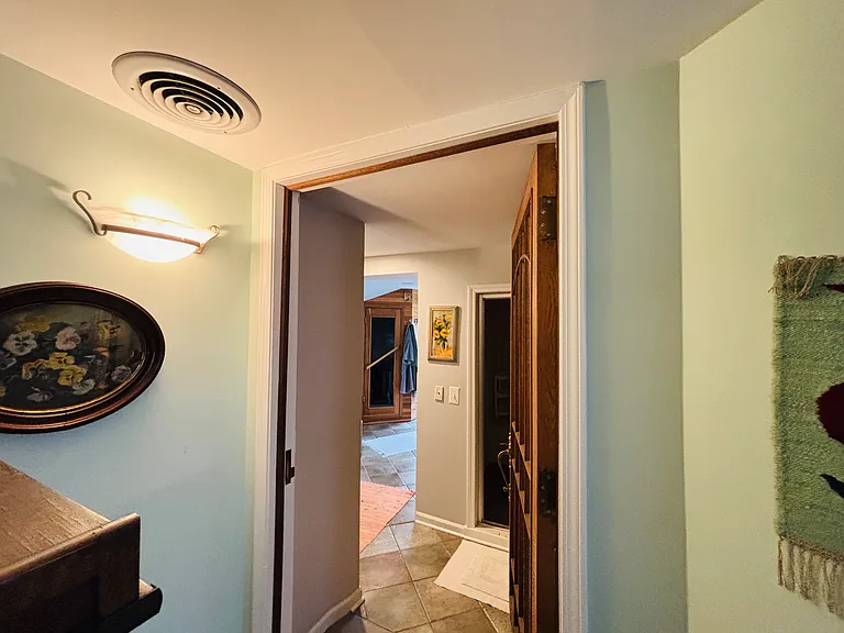 5943 N East Circle Ave #1 — Photo 37