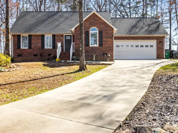 1601 Rosegate Ln, Stanfield, NC 28163