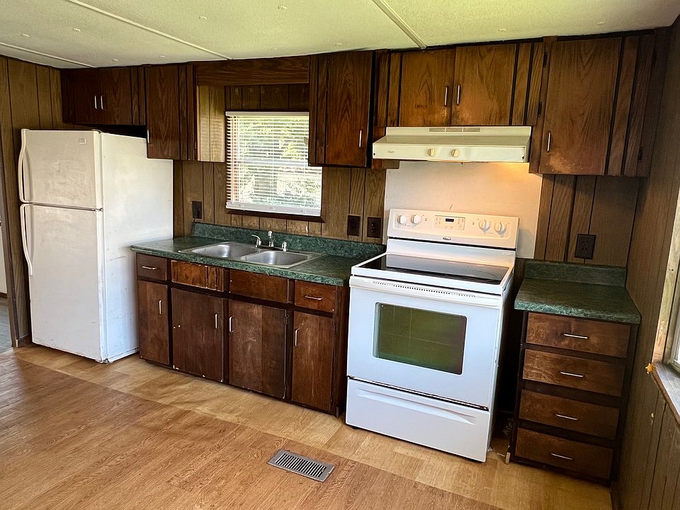 1st image of 108 J Cobb Dr