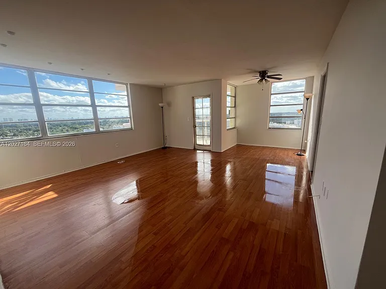 1351 NE Miami Gardens Dr #1625E — Photo 6