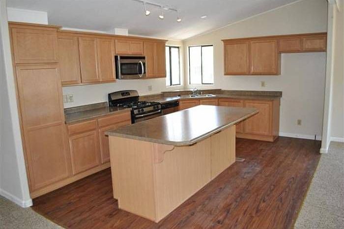 1st image of 118 Avenue De La Bleu De Clair