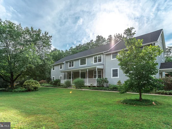 6 Manor Knoll Ct, Baldwin, MD 21013