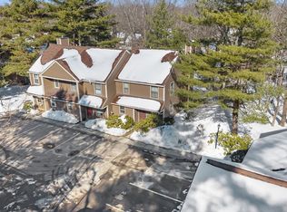 33 Mallard Dr Unit 33, Fitchburg, MA 01420