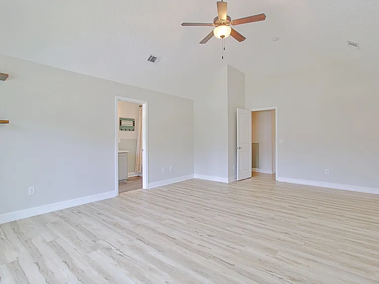 1211 Cypress Fall Cir — Photo 45
