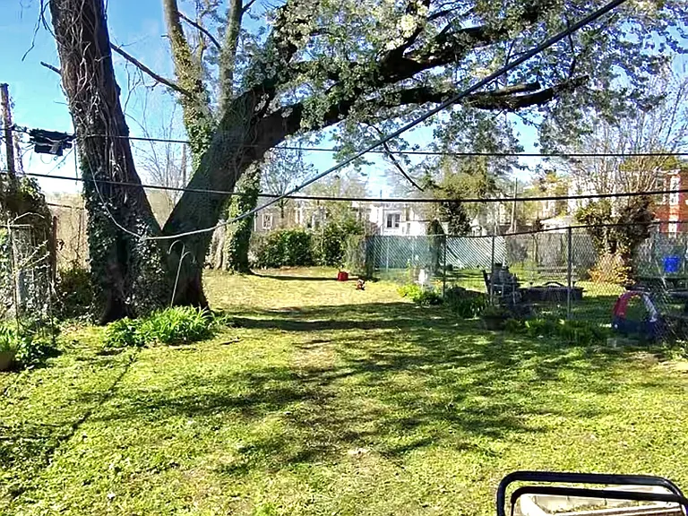 Super Large Backyard for family BBQs or a great place for children to play