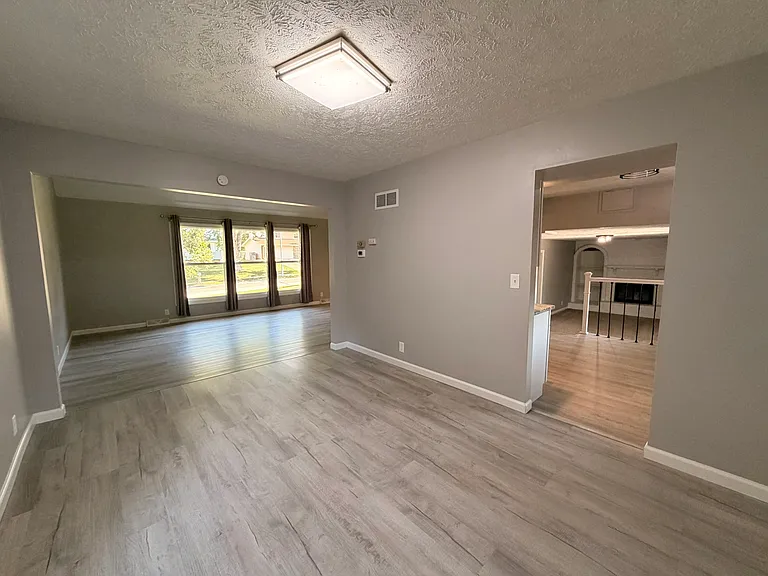 3501 Leawood Dr — Photo 10