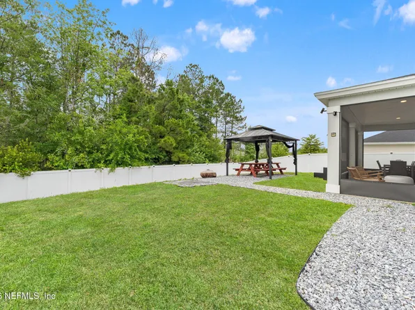 1319 PANTHER LAKE Parkway, Jacksonville, FL 32221