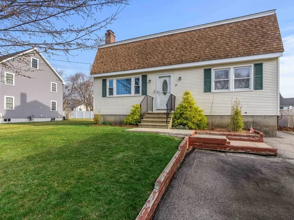 25 Floyd Ave, Tewksbury, MA 01876