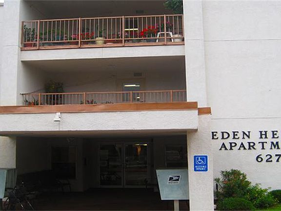 4th image of 627 Lakeview Blvd