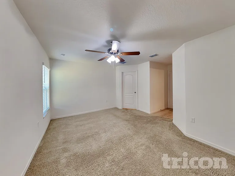 443 Underwood Trl — Photo 7