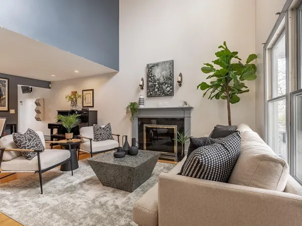 29 McCormack St, Malden, MA 02148