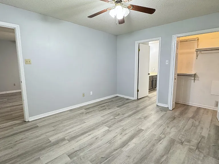 204 Splane Dr — Photo 7