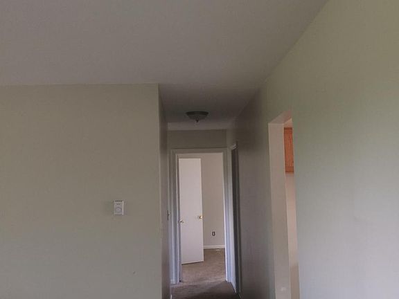 Living Room/Hall