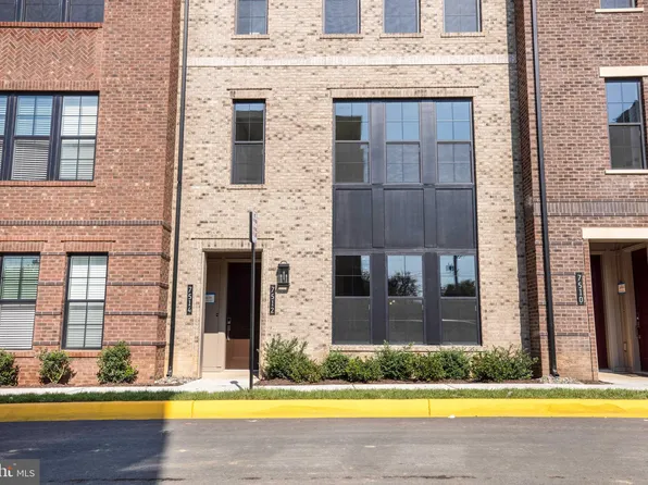 7512 Sawyer Farm Way Unit 1511, McLean, VA 22102