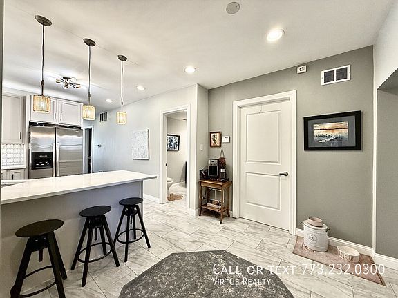 5th image of 5791 N Ridge Ave APT 1