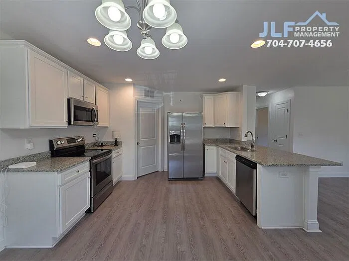 710 Irene Ave #A — Photo 4