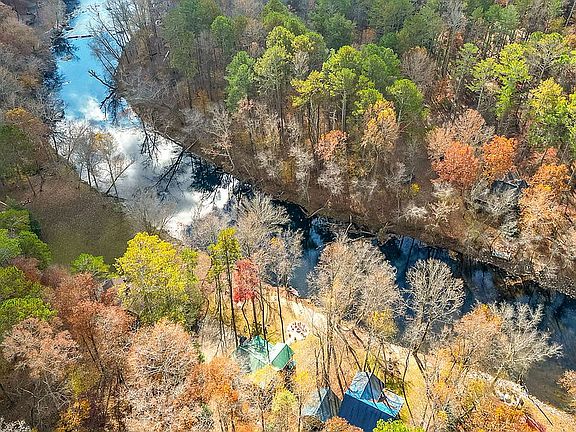 Coosawattee River cabin