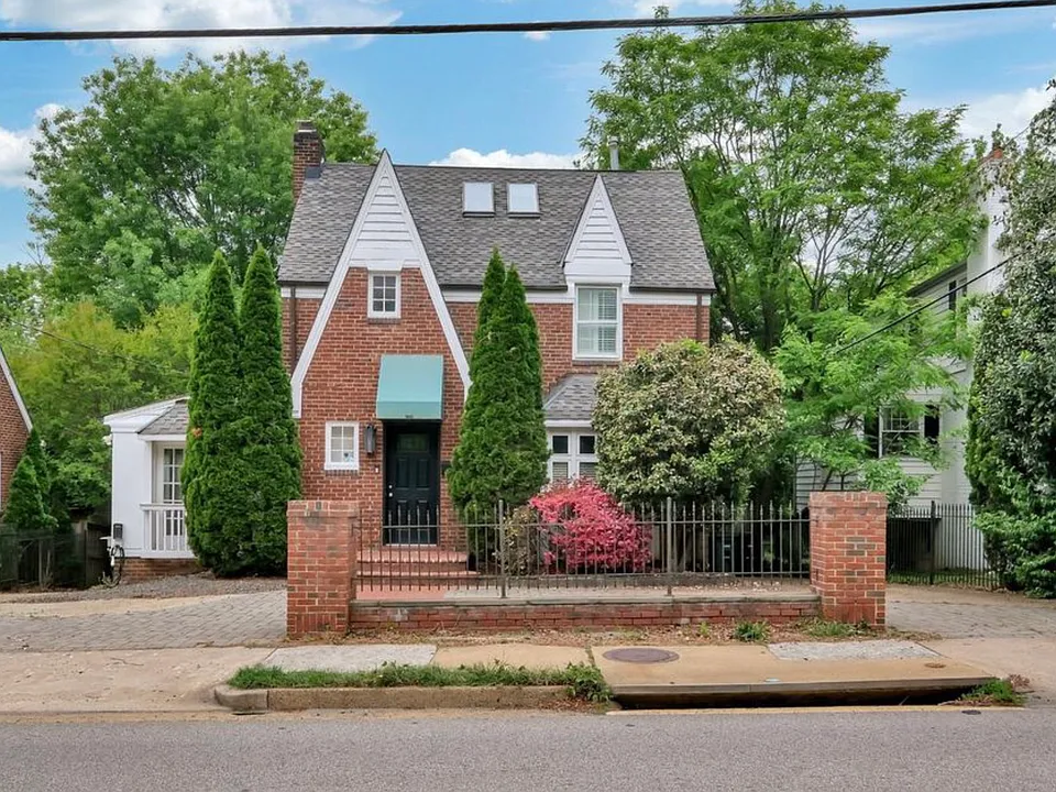 1706 N Glebe Rd