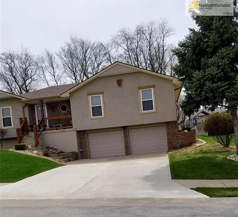 Picture perfect home, no detail missed in all the upgrades!