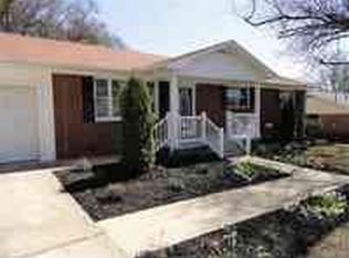 304 Hillcrest Dr, Greer, SC 29651