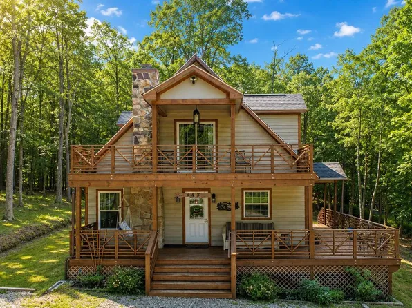 943 Paradise Hts, Oakland, MD 21550