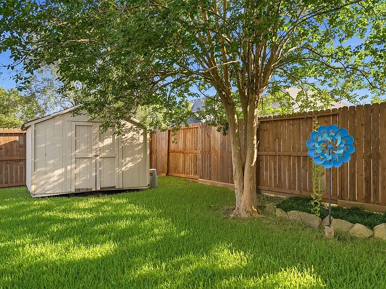 20019 Hardsville Dr — Photo 25