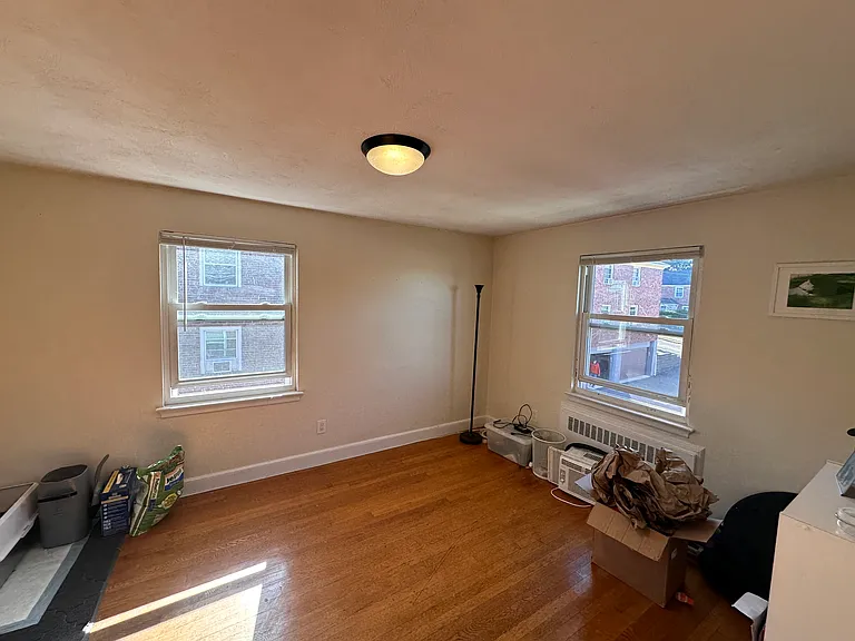 176 Summit Ave #4 — Photo 5