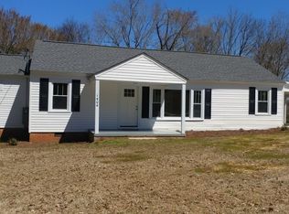 1404 Kings Cir, Lancaster, SC 29720