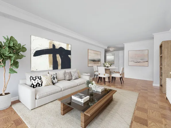 300 East 40th Street image 1 of 18