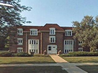 4062 Charleston Rd, Matteson, IL 60443