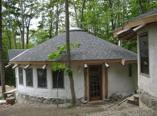 75 Old Stage Rd, Granville, VT 05747