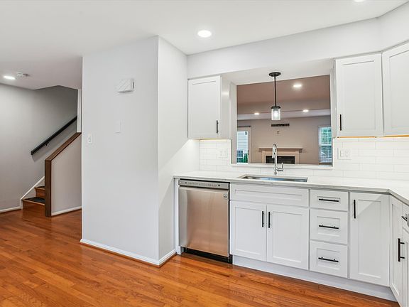 5th image of 11756 Lone Tree Ct
