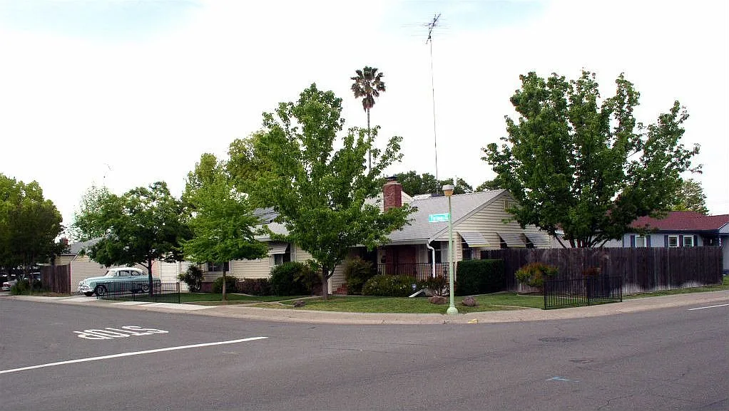 5751 Velma Way photo 1