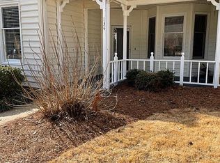 134 Victoria Way #134, Roswell, GA 30075
