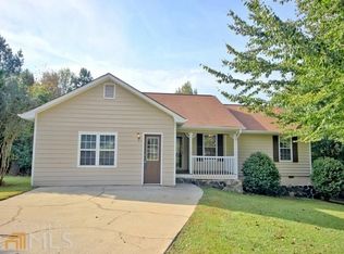 190 Lone Oak Dr, Senoia, GA