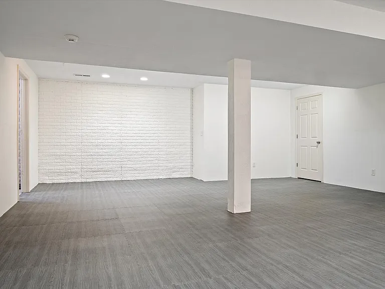 1200 Heron Dr — Photo 28