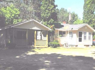 6531 E Townline Lake Rd, Harrison, MI 48625