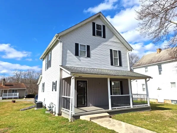 112 Whieldon Ave, Ellwood City, PA 16117