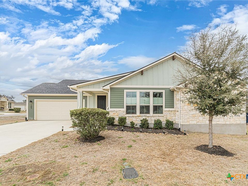 1st image of 105 Pelican Ln #138