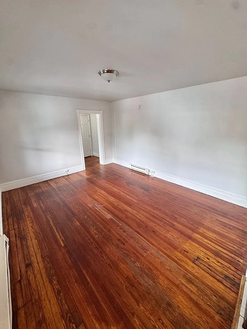 917 Liberty Street — Photo 4