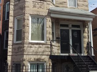 1302 W Byron St #1, Chicago, IL 60613
