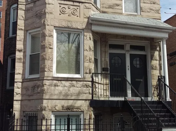 1302 W Byron St #1, Chicago, IL 60613