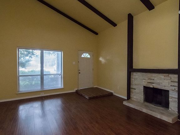 4th image of 723 Ticonderoga Dr