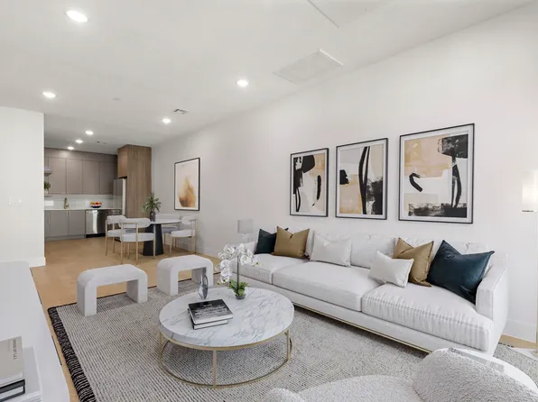 35 Orchard Street image 2 of 33