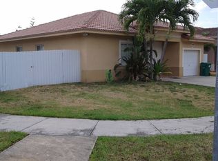19804 NW 78th Pl, Hialeah, FL 33015