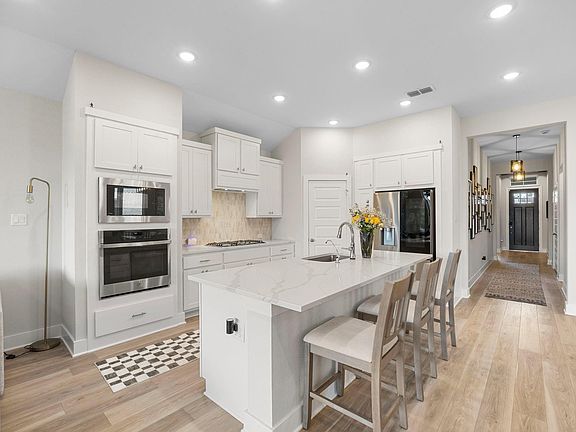 5th image of 31835 Settlers Ridge Ln