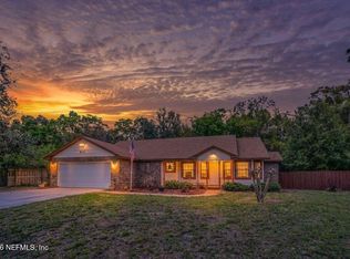 8111 CAYUGA Trail N, Jacksonville, FL 32244