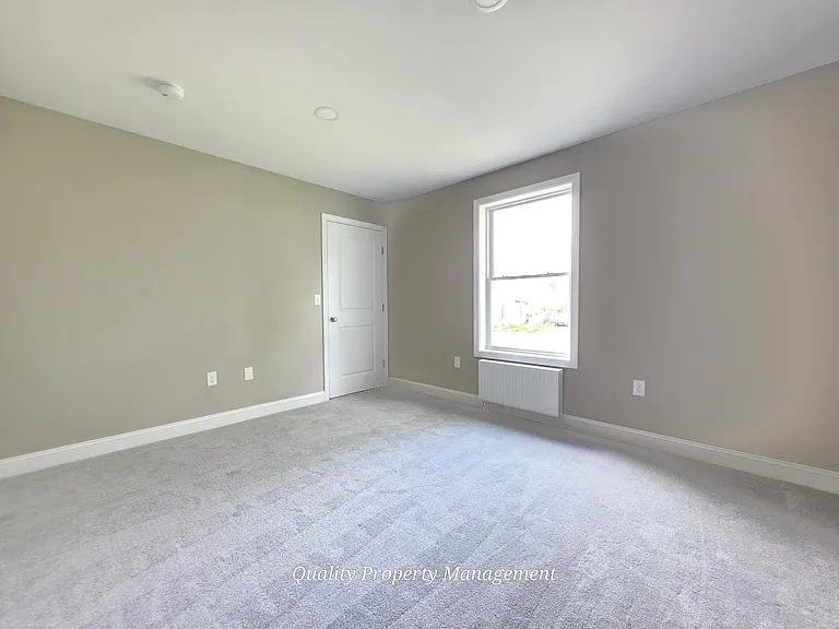 375 Lincoln St #1 — Photo 12