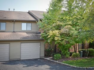 99 Castle Ridge Dr #50, East Hanover, NJ 07936