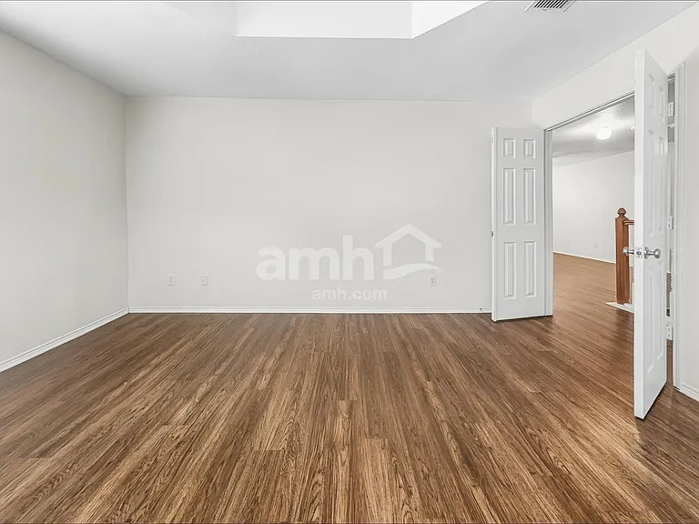 1135 Trinity Trl — Photo 13